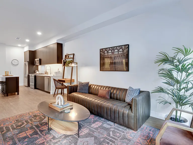 Elevated 9' ceilings throughout your home