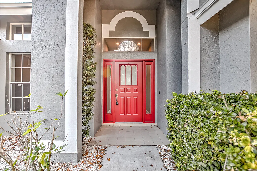 4 bed, 2357 sqft, $3,600 — Photo 2