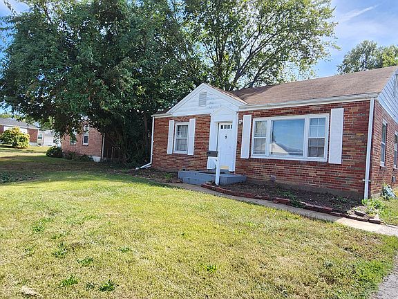 2nd image of 10754 Saint Lawrence Ln