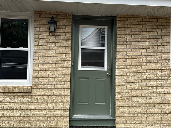 Side Entry of 6036.