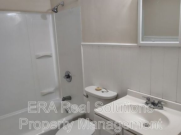 5th image of 4245 Leeper St