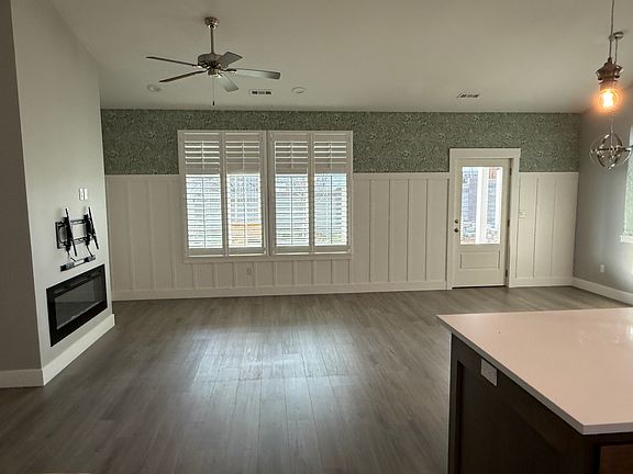 2nd image of 216 Claret Dr