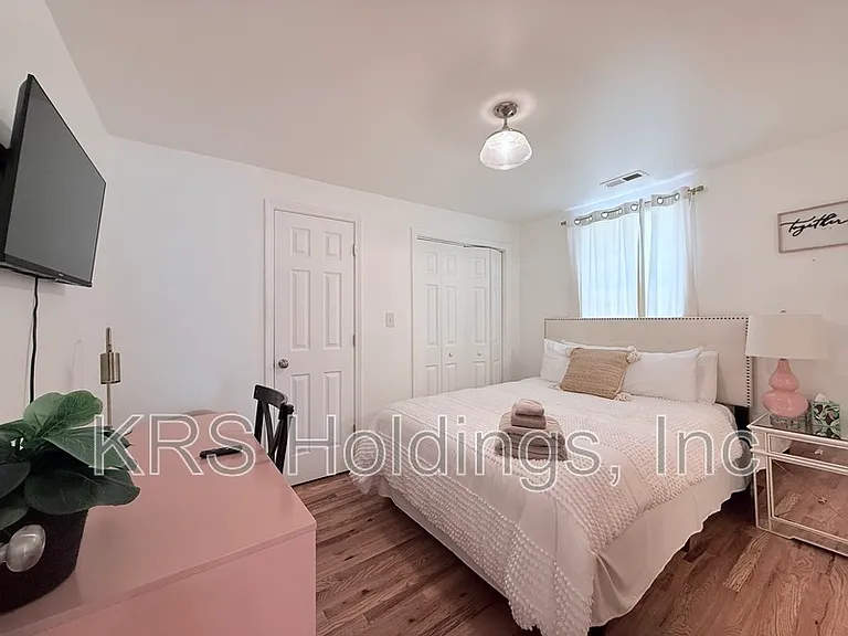 617 E Cabarrus St — Photo 7