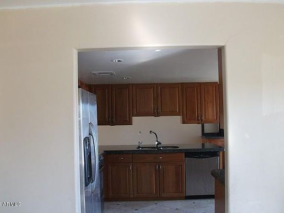 3rd image of 1628 W Behrend Dr