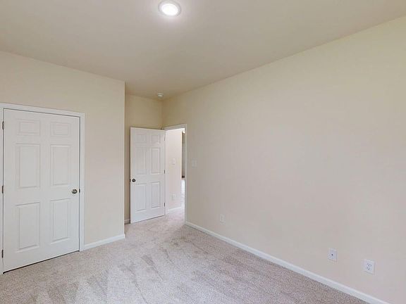 5th image of 204 Grace'S Farm Road