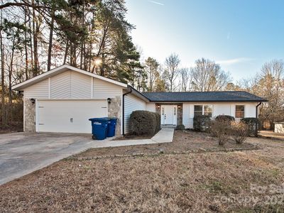 8800 Crestwood Dr, Mount Pleasant, NC, 28124