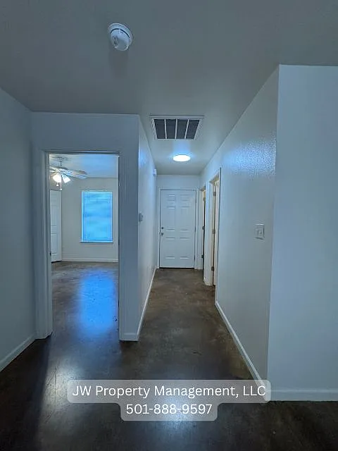 1 bed, 650 sqft, $825 — Photo 2