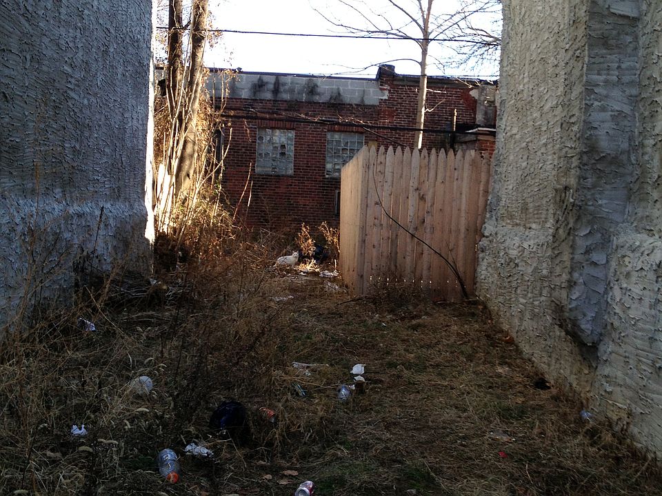1st image of 1212 E Stafford St