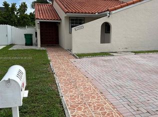 12282 SW 10th St #3-10A1, Miami, FL 33184