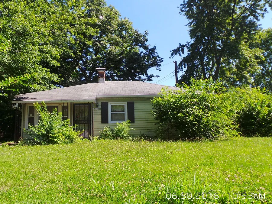8330 Schoen Dr photo 1