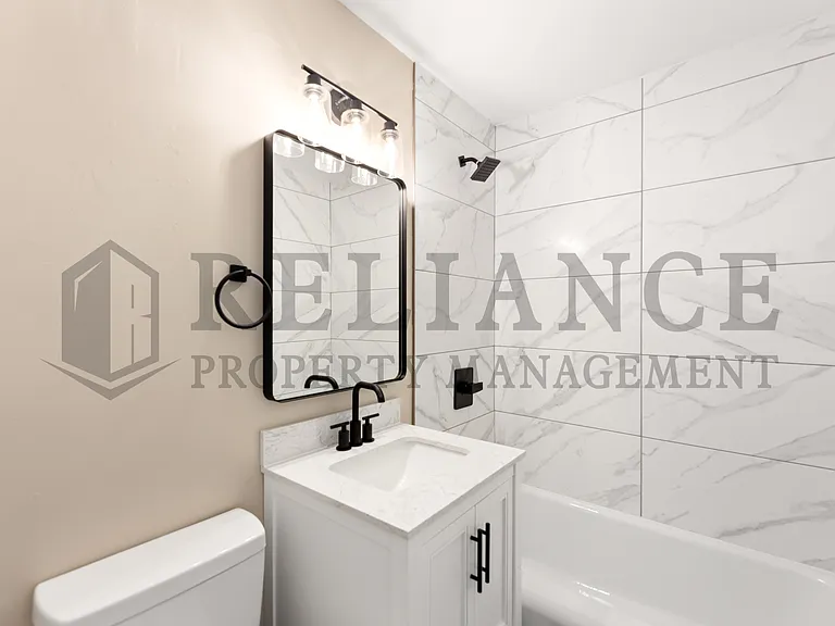 416 Alexander Dr — Photo 25