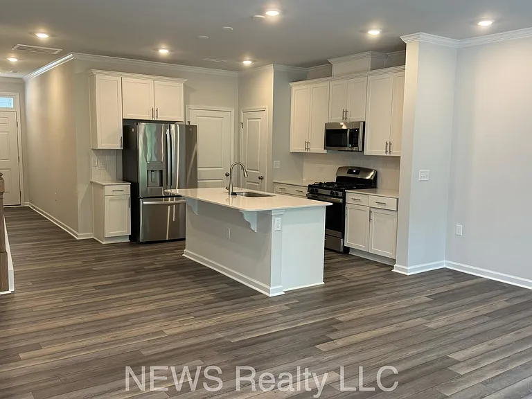 187 Peebles Dr — Photo 10