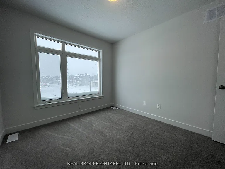 882 Solarium Ave — Photo 30
