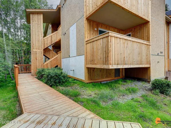 7530 Foxridge Way #9-D, Anchorage, AK 99518