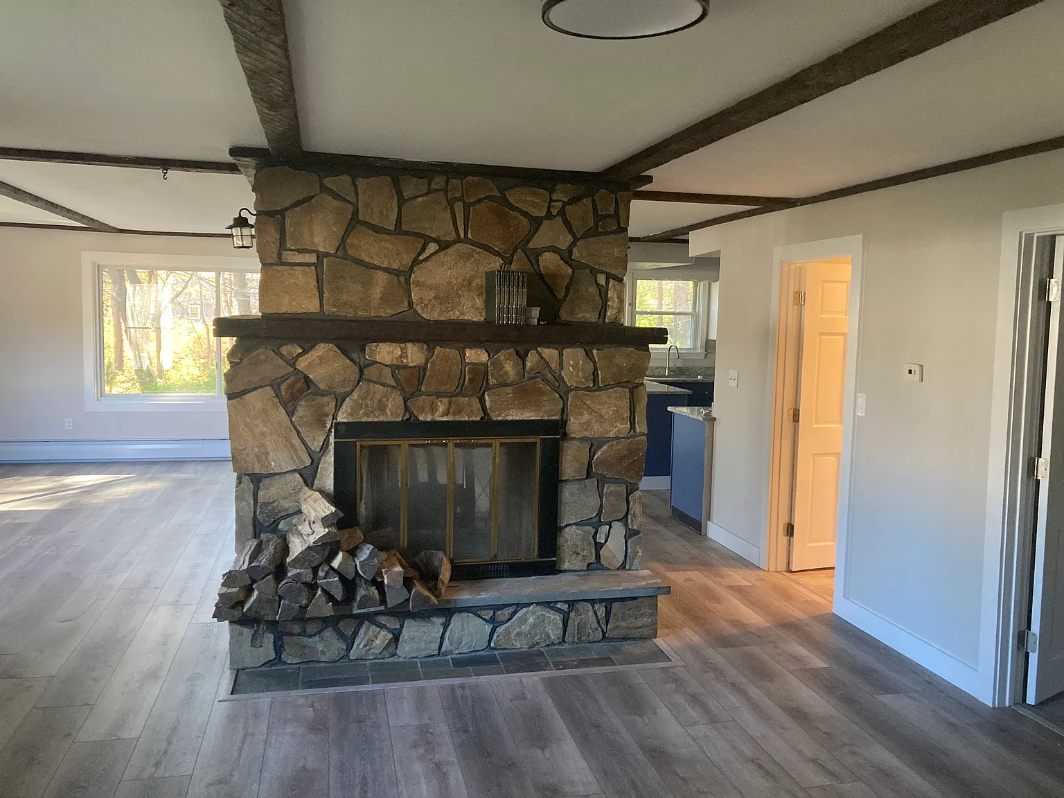 2 bed, 1398 sqft, $3,200 — Photo 4