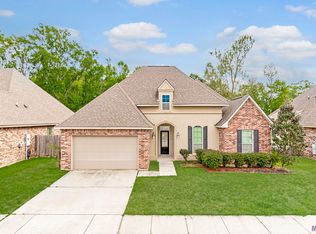 17619 Waterloo Dr, Baton Rouge, LA 70817