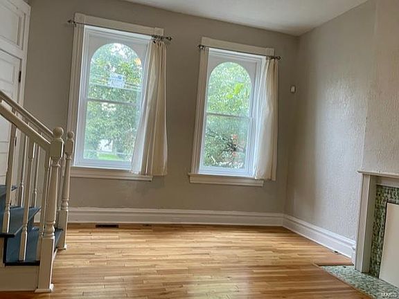 5th image of 3703 Illinois Ave