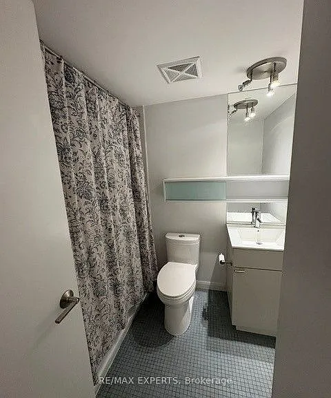 111 Elizabeth St #953 — Photo 10