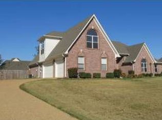 1548 Montys Cir, Southaven, MS 38672