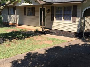 115 Loblolly Dr, Wellford, SC 29385