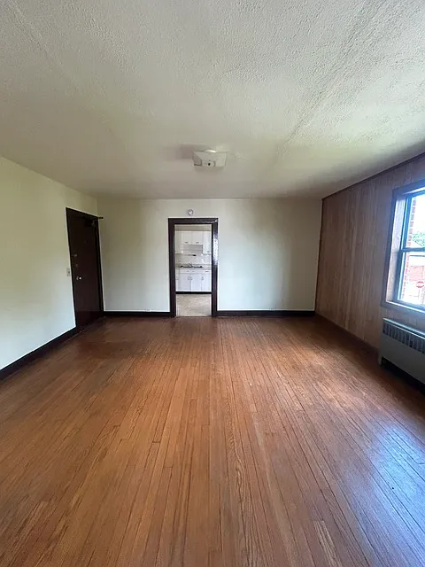 276 Main St — Photo 4