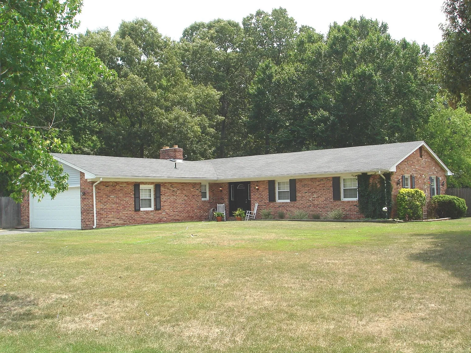 9261 East Ct photo 1