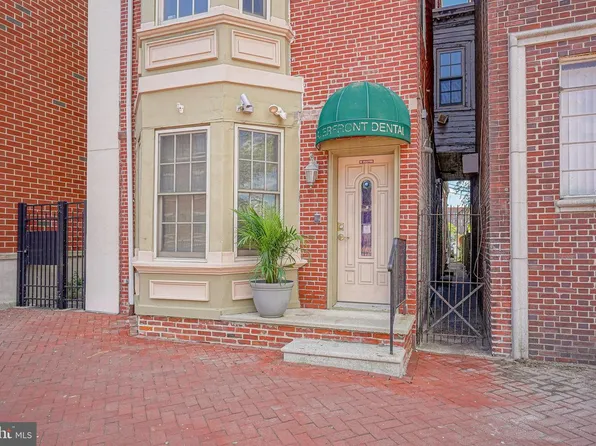 526 Cooper St, Camden, NJ 08102