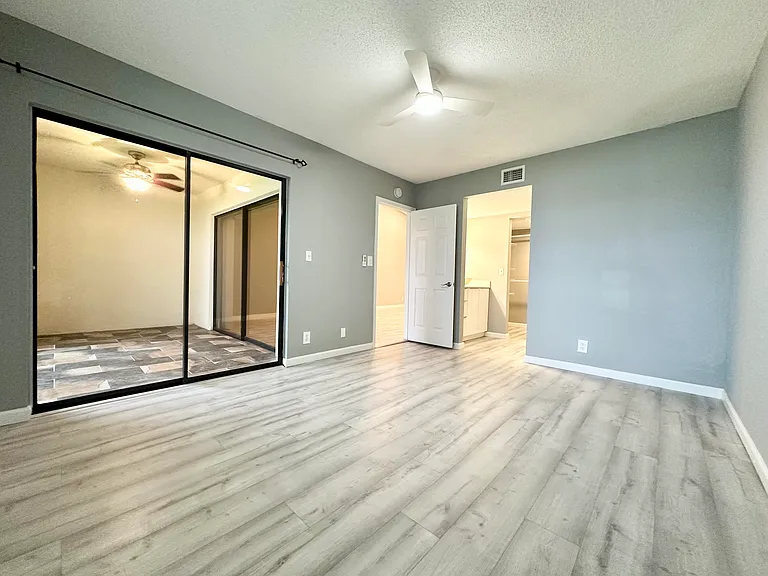 2800 Palmwood Ter #2210 — Photo 17