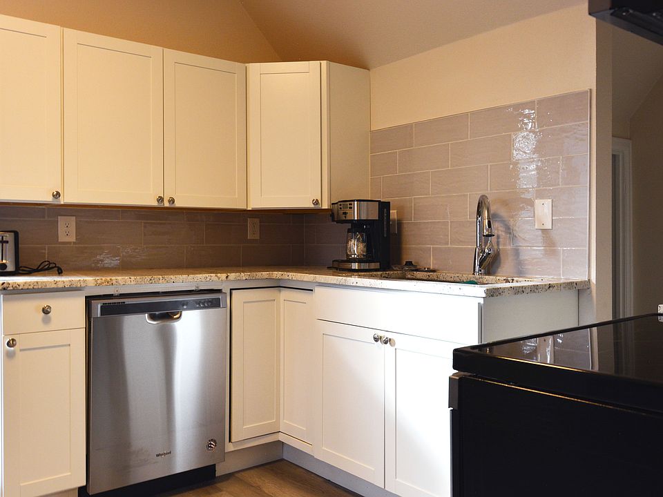 Kitchen 4_12272021