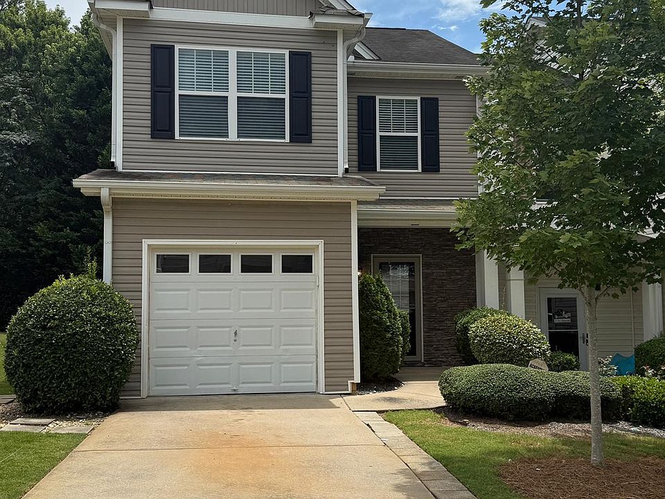 1st image of 518 Oakside Pl