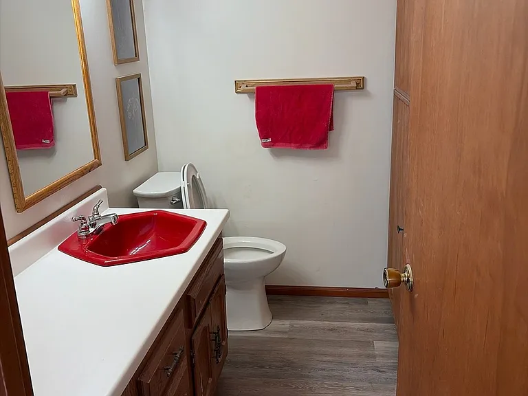 6532 N Drumheller St #6 — Photo 5
