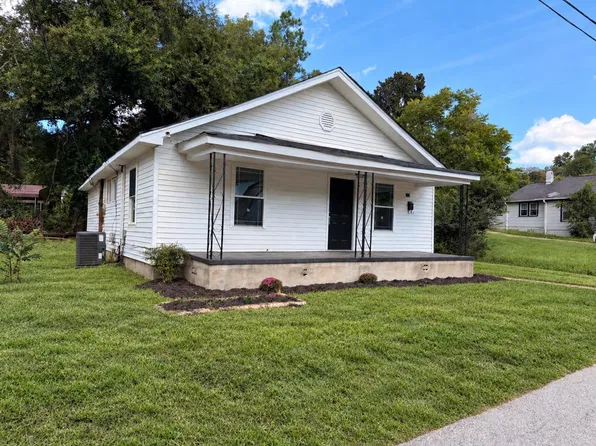 112 Woodrow St, Union, SC 29379