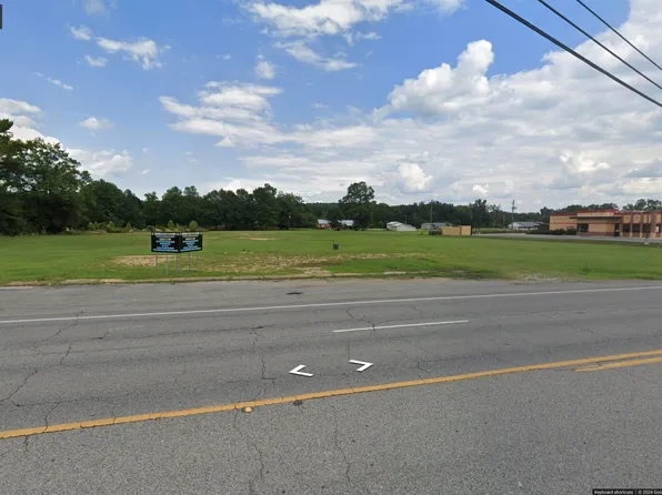 1597 Military St S, Hamilton, AL 35570