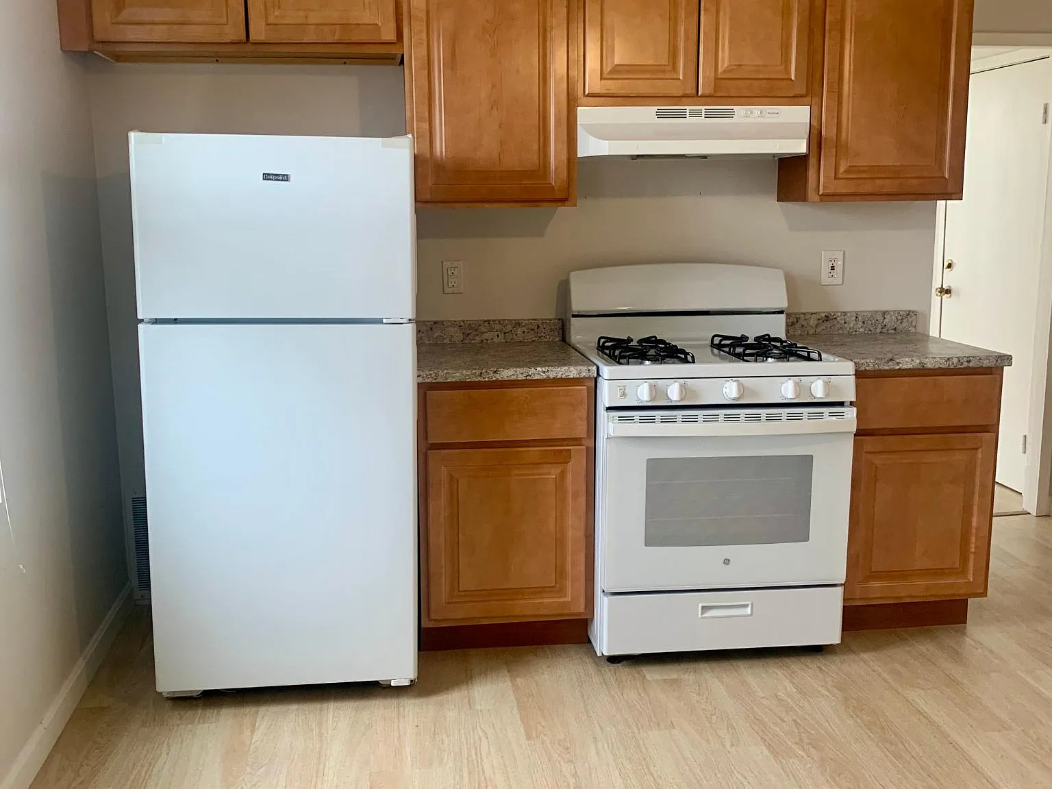 3 bed, 1500 sqft, $2,800 — Photo 3