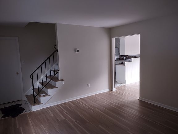 2nd image of 2945 Durbin Pl