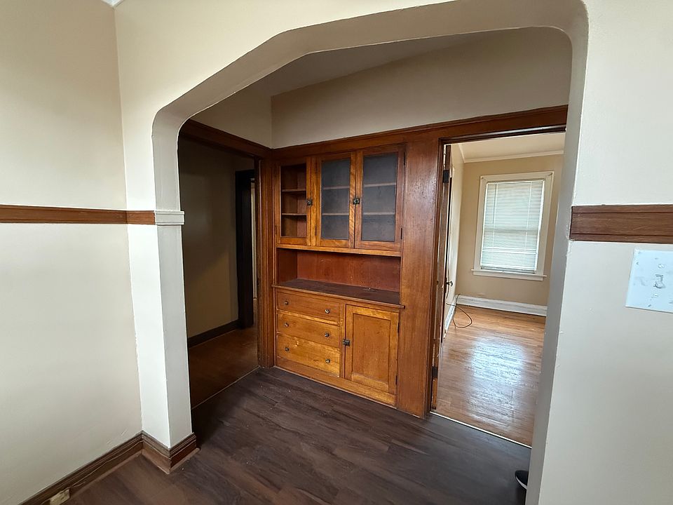 1st image of 8045 S Calumet Ave #2