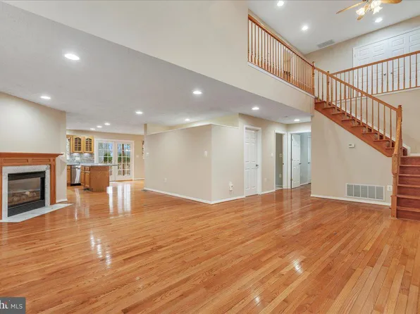 303 North Dr, Severna Park, MD 21146