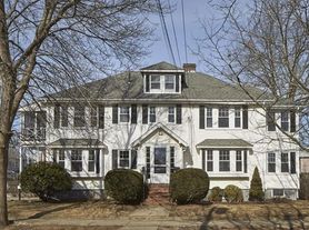 26 Harvard Rd, Belmont, MA