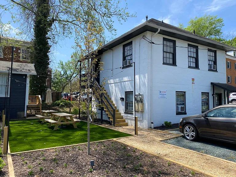 209 Chancellor St #A — Photo 16