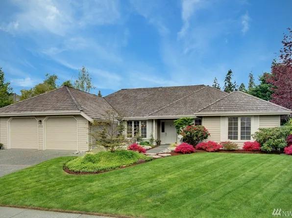24520 SE 45th St, Issaquah, WA 98029