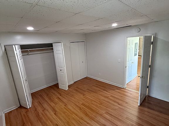 4th image of 116 Hammond St APT 1A