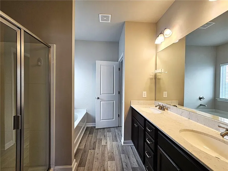 1561 Winding Ridge Trl — Photo 13