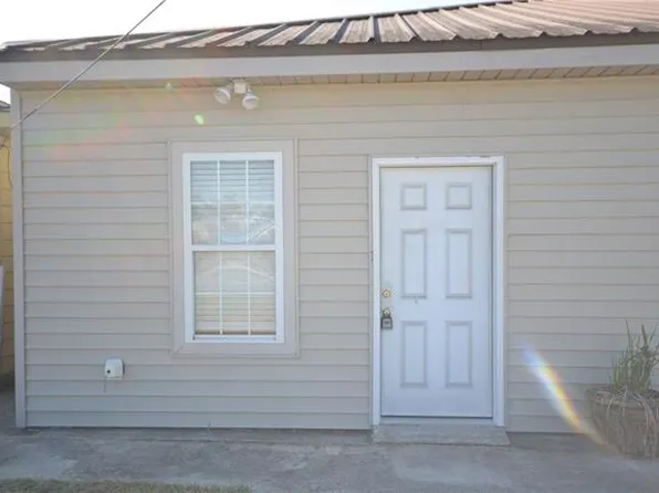 116 Red Gros Ln #B, Paradis, LA 70080