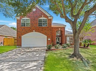 13623 Country Green Ct, Houston, TX 77059