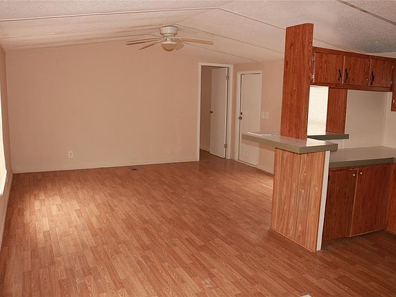 4th image of 541 Simmons Way Trailer 8