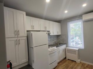 7804 76th St FLOOR 2, Ridgewood, NY 11385