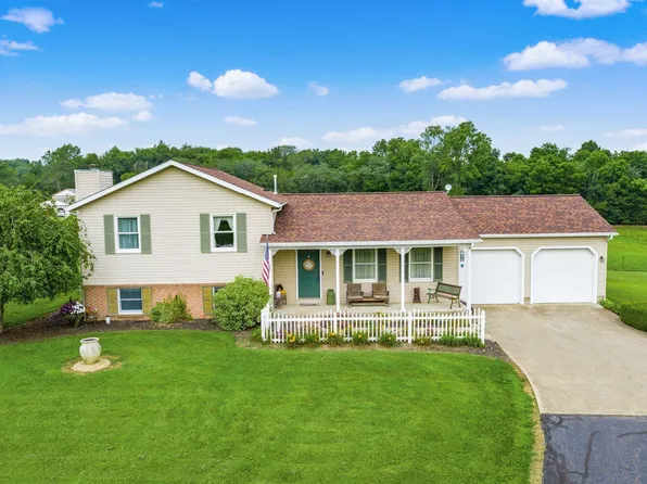 13663 Kent Ln, Utica, OH 43080