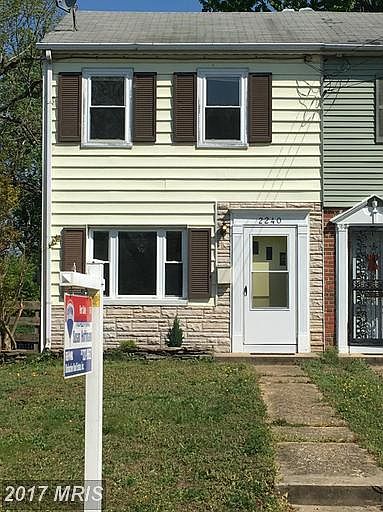 1st image of 2240 Roanoke Dr