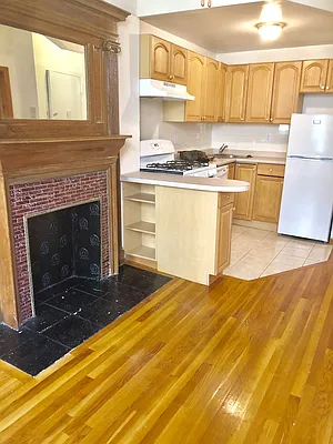 Rented by PennApts | media 12