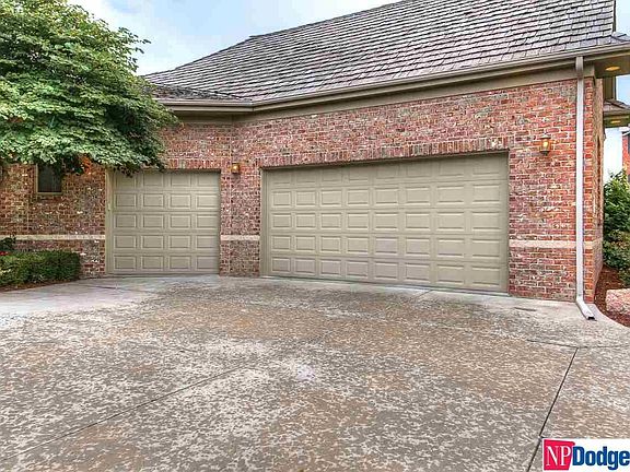 5th image of 2627 S 191st Cir